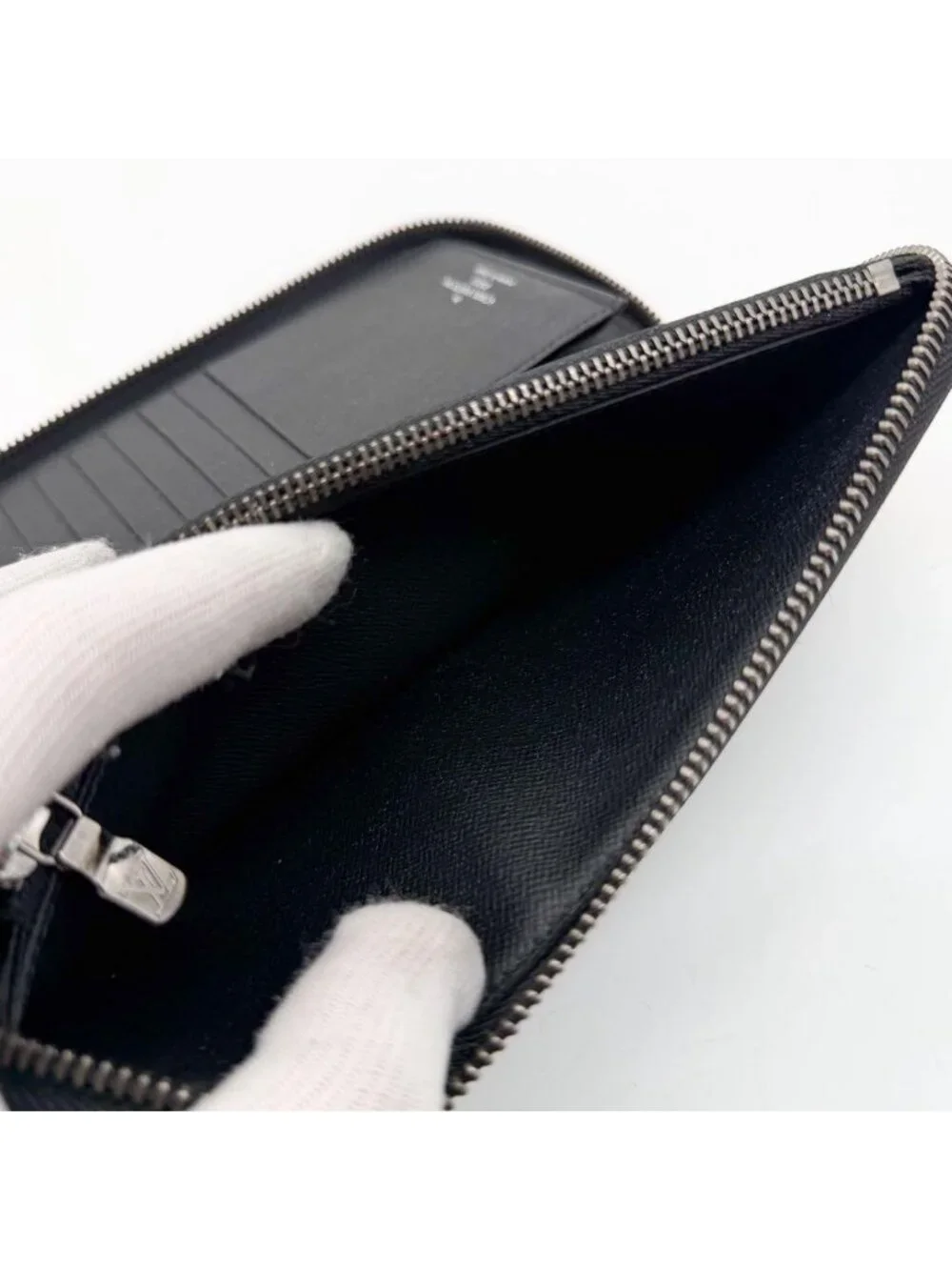 Louis Vuitton Zippy Wallet Vertical Eclipse